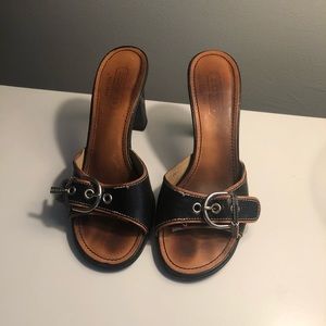 Coach leather sandals size 7